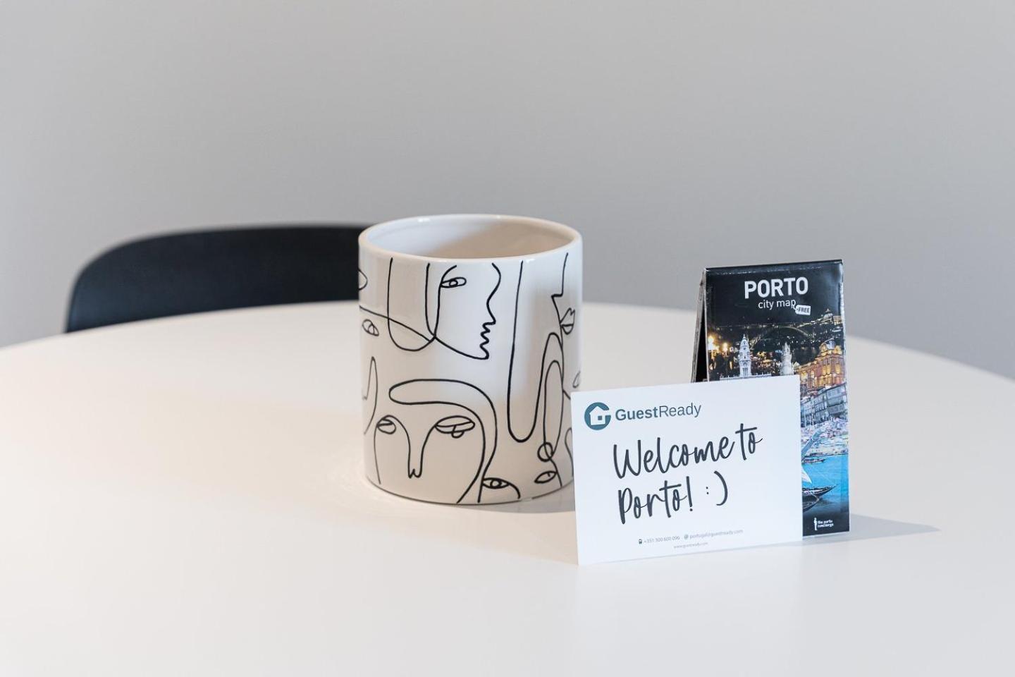 Guestready - Somebody'S Story - C Leilighet Porto Eksteriør bilde